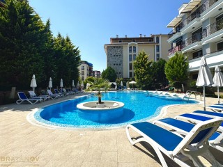 Студио с голяма тераса в комплекс Вилла Валенсия (Villa Valencia), Слънчев бряг