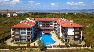 ТРЕХКОМНАТНАЯ КВАРТИРА В КОМПЛЕКСЕ ВИЯНА (VIYANA), НЕСЕБР