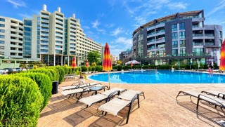 Двустаен апартамент в комплекс Съни Бийч Плаза (Sunny Beach Plaza), Слънчев бряг 